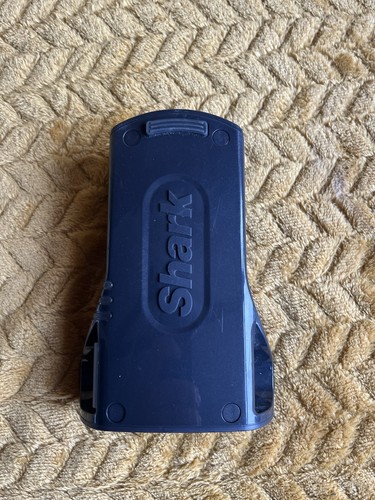 Shark vaccum battery - shark,